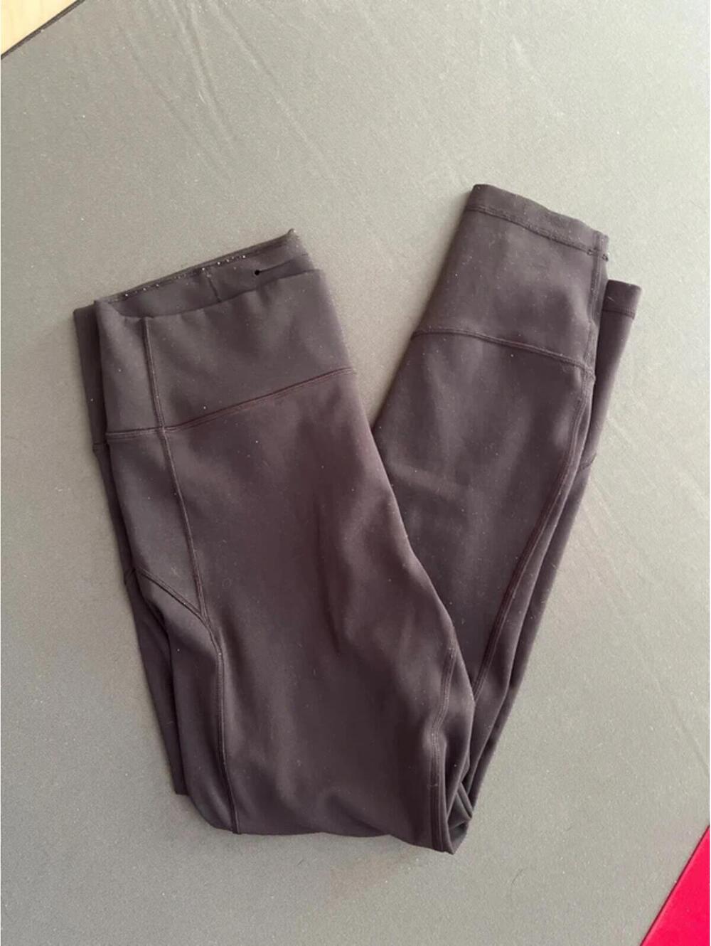 Lululemon Cropped Leggings Size 10